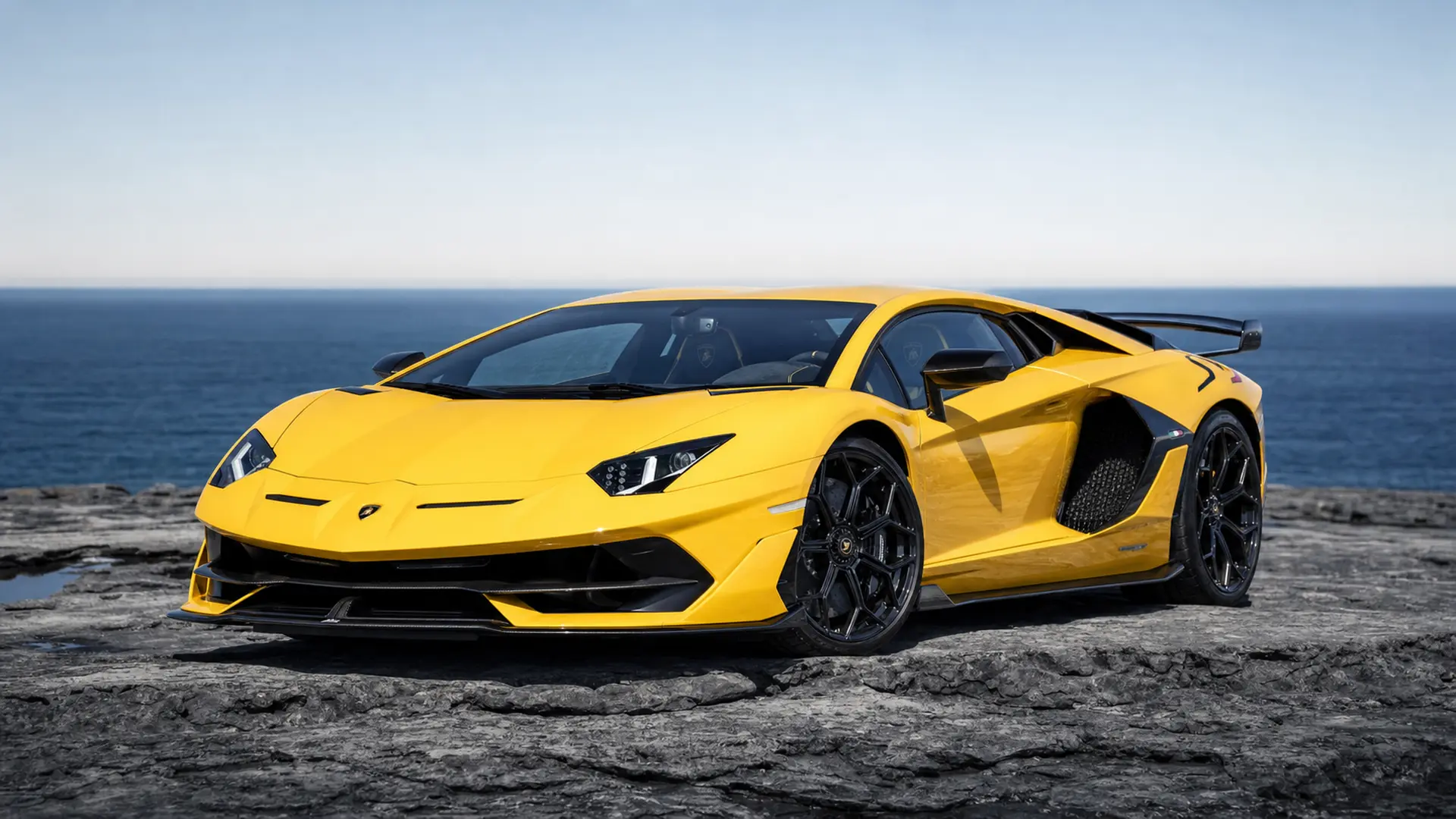 Lamborghini Aventador