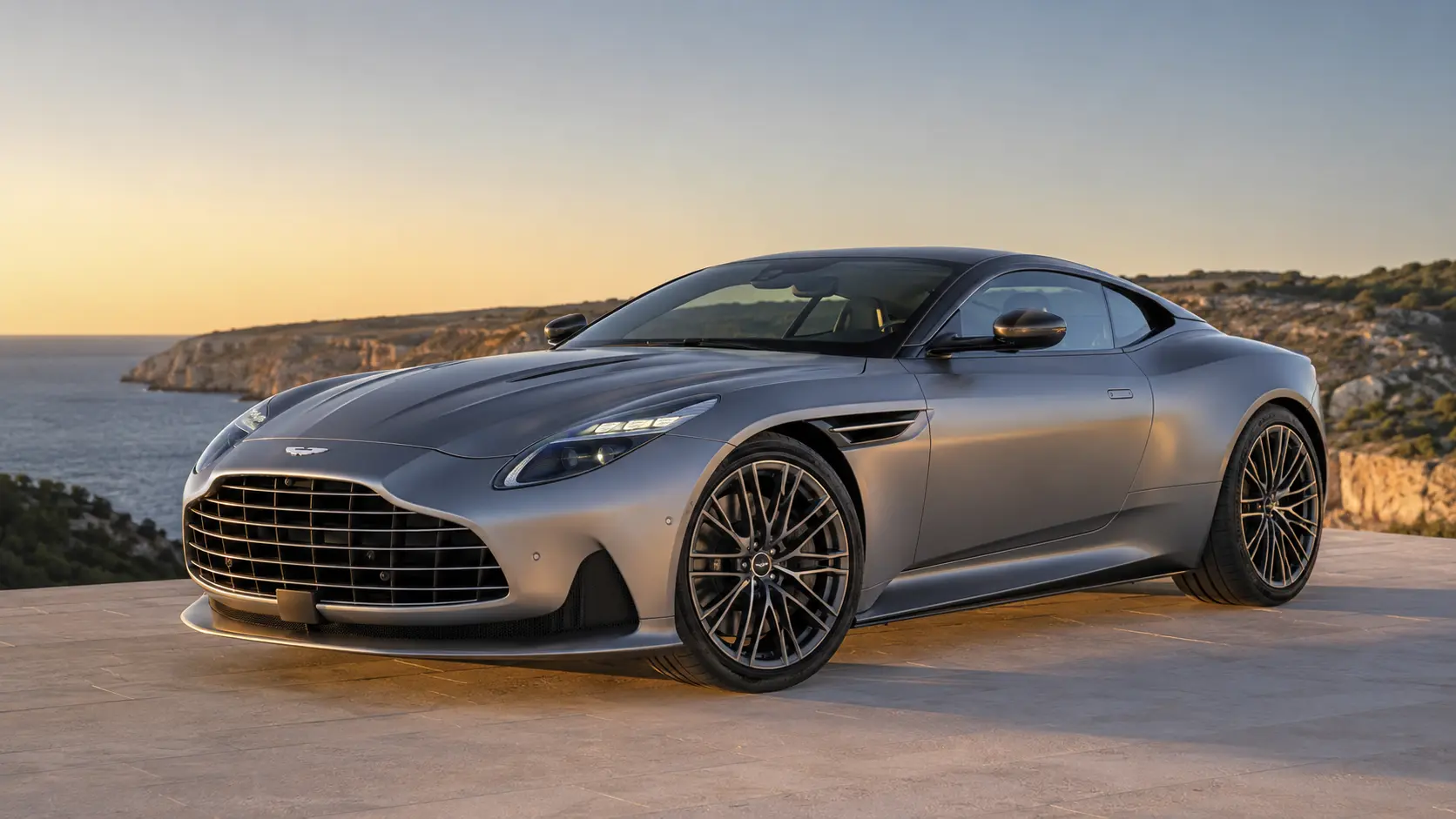 Aston Martin DB12